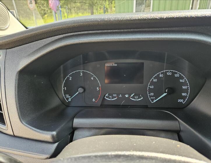 Ford Transit 11