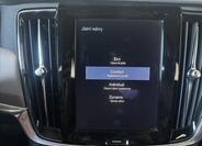 Volvo V90 34