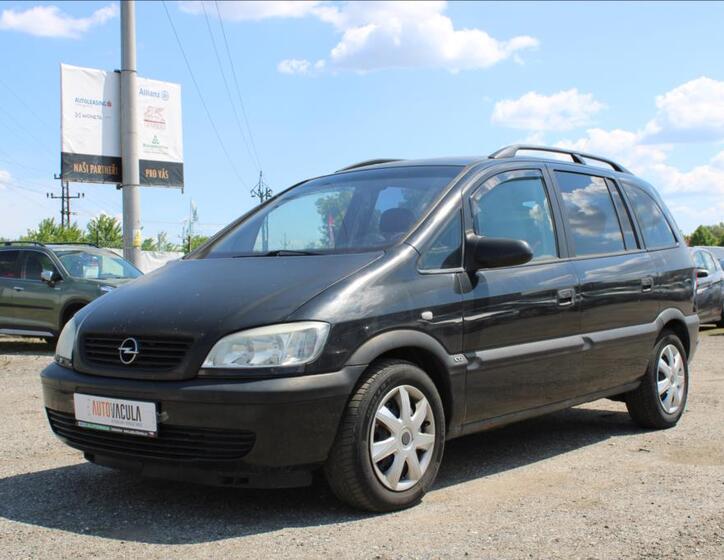 Opel Zafira 1