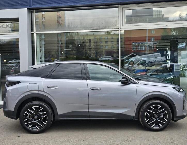 Peugeot 3008 8