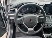 Suzuki S-Cross 18
