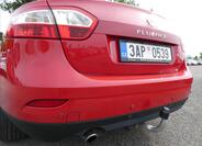 Renault Fluence 8