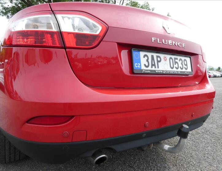 Renault Fluence 8
