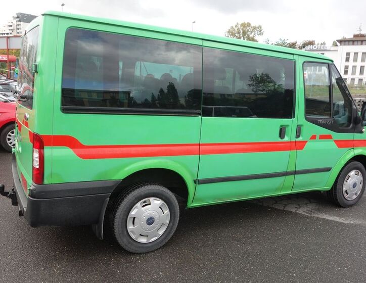 Ford Transit 8