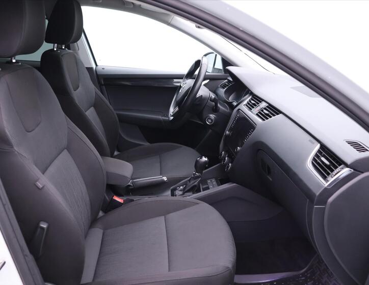 Škoda Octavia 15