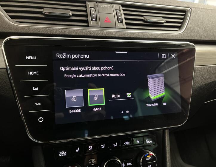 Škoda Superb 8