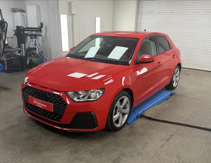 Audi A1 3