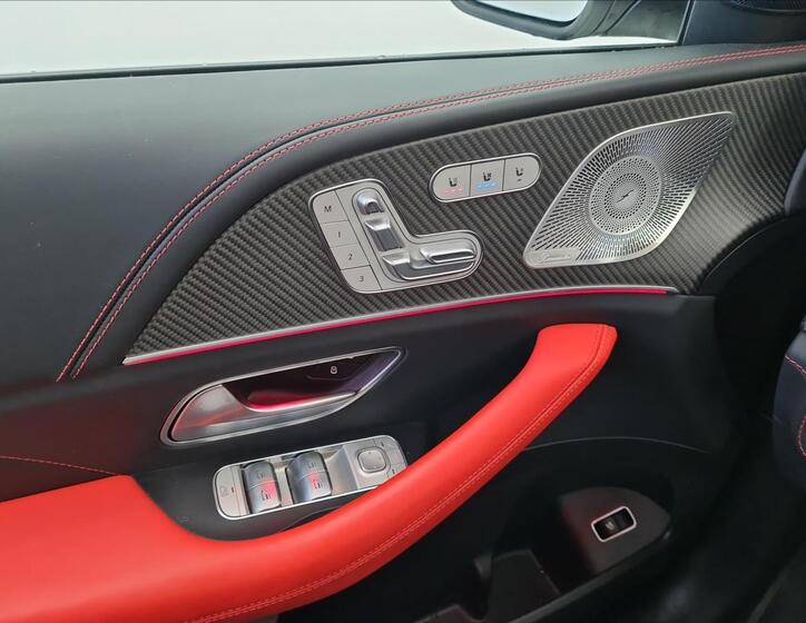 Mercedes-Benz GLE 12