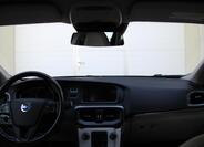 Volvo V40 28