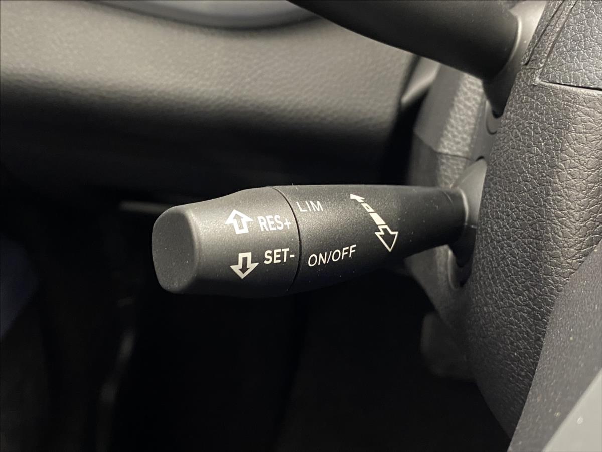 Dongfeng Fengon 5