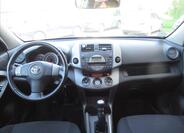 Toyota RAV4 9
