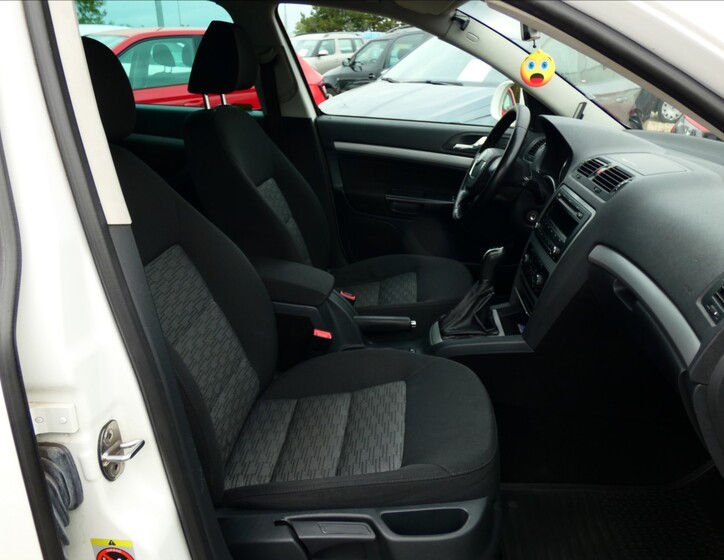 Škoda Octavia 10