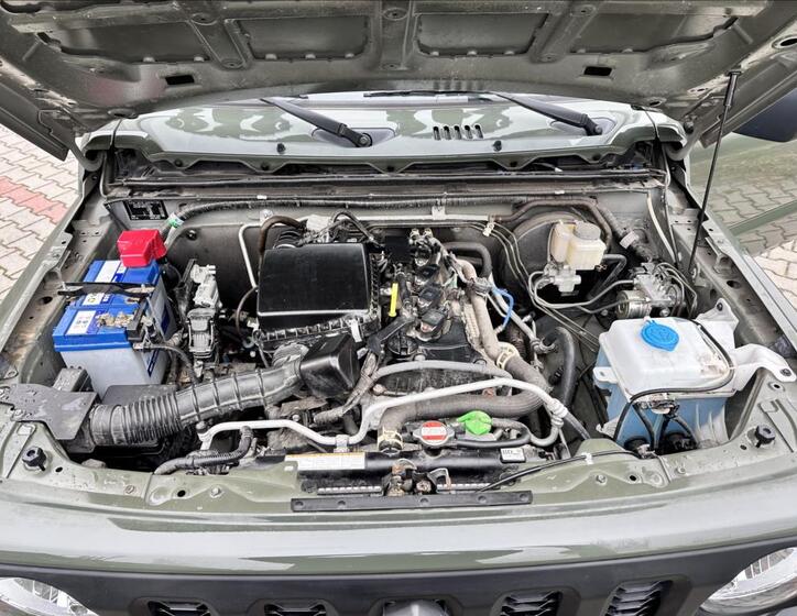 Suzuki Jimny 11