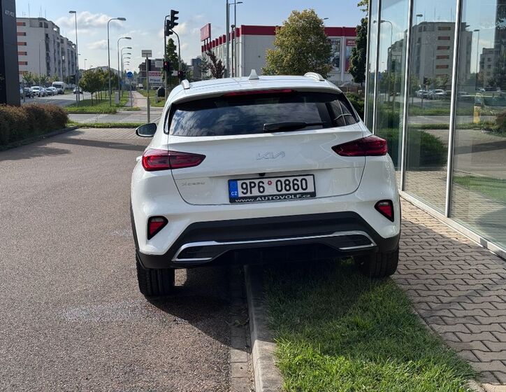 KIA XCeed 5