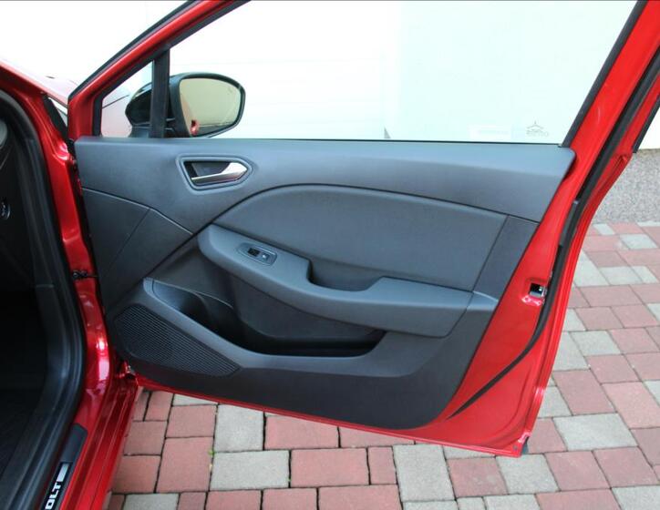 Mitsubishi Colt 18