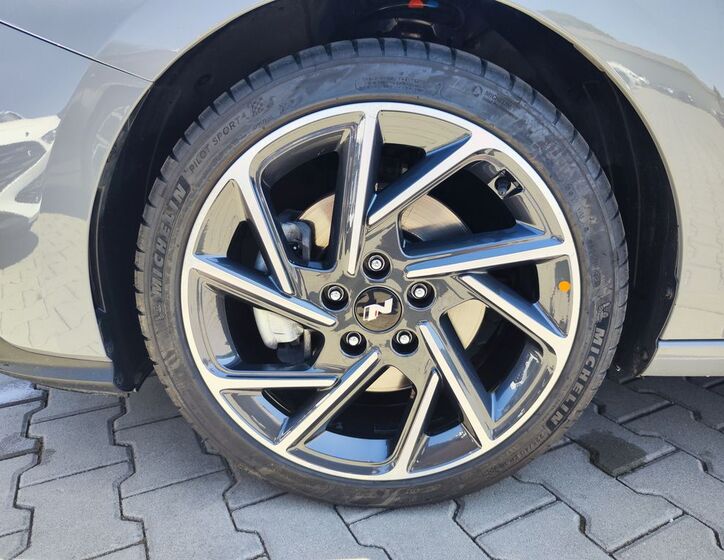Hyundai i30 31
