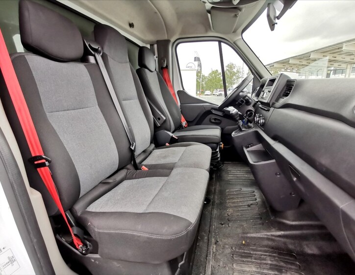 Renault Master 7