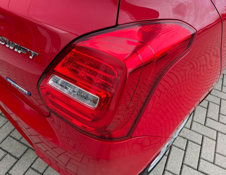 Suzuki Swift 11