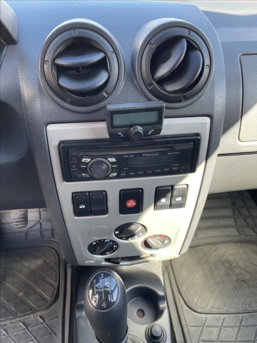 Dacia Logan