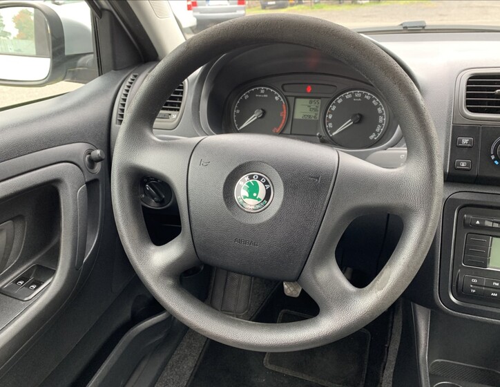 Škoda Fabia 15