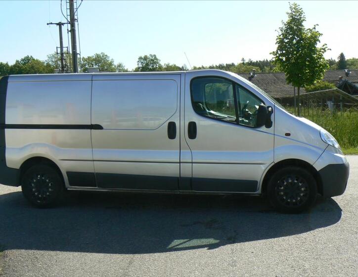 Opel Vivaro 7