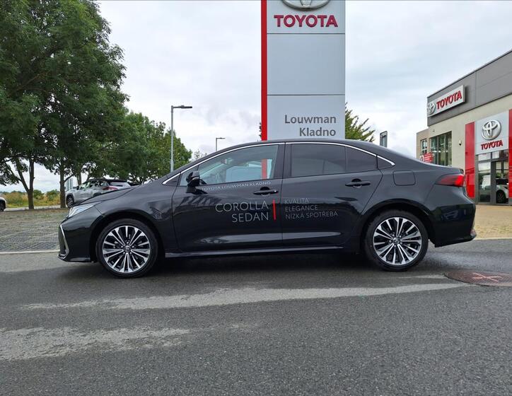 Toyota Corolla 2