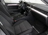 Volkswagen Passat 12