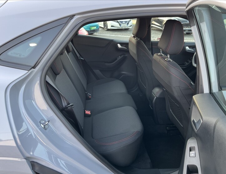 Ford Puma 24