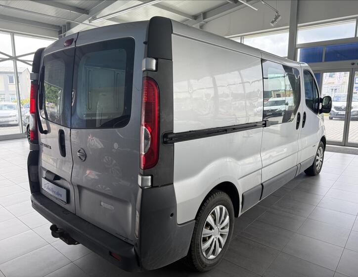 Nissan Primastar 6