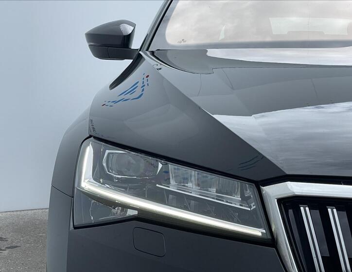 Škoda Superb 19