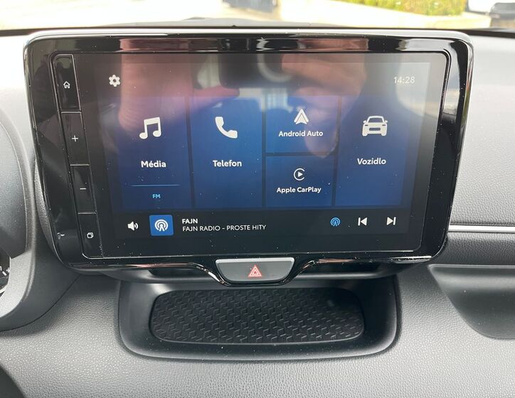 Toyota Yaris 21