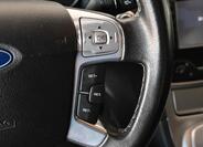 Ford S-MAX 18