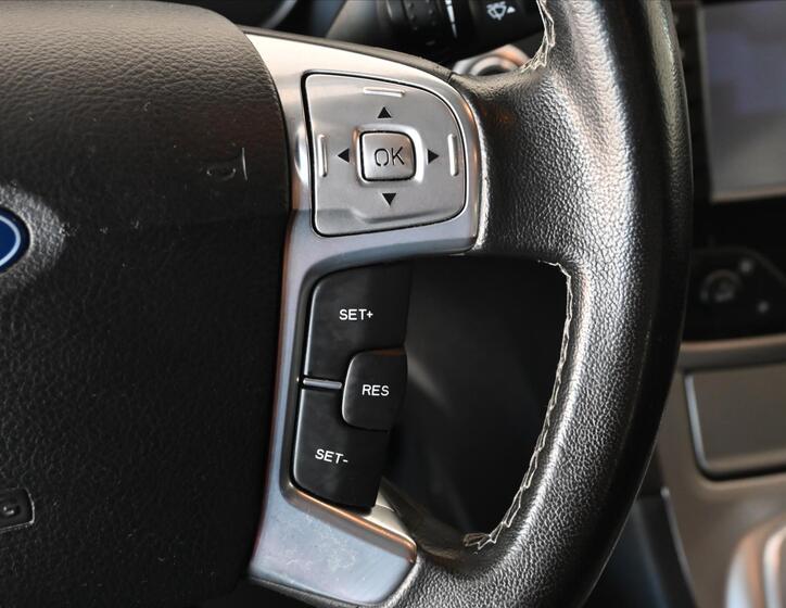 Ford S-MAX 18