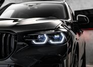 BMW X5 8