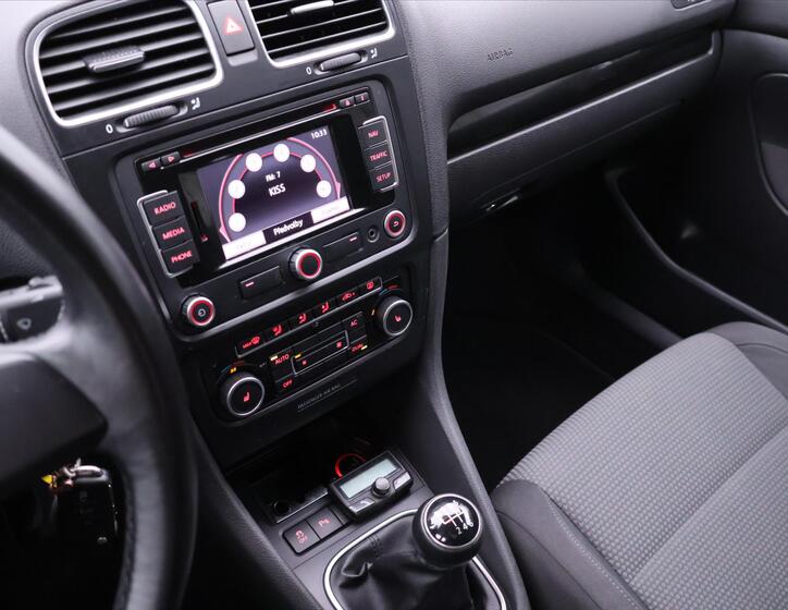 Volkswagen Golf 17