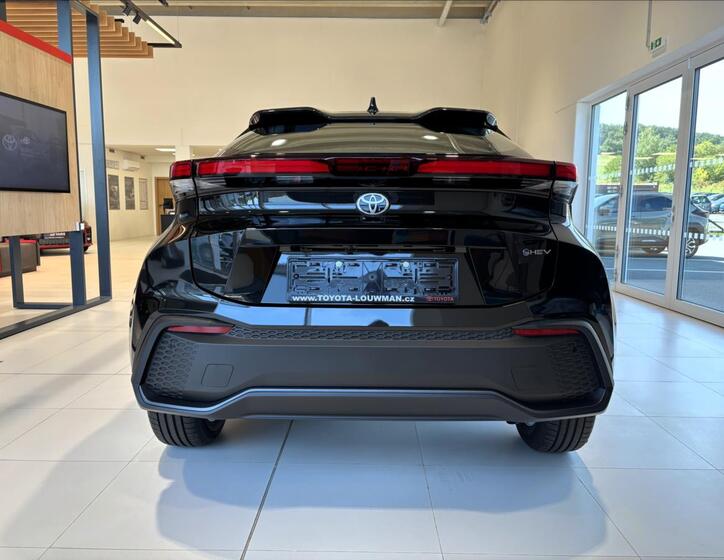 Toyota C-HR 5