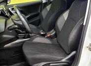 Peugeot 2008 24