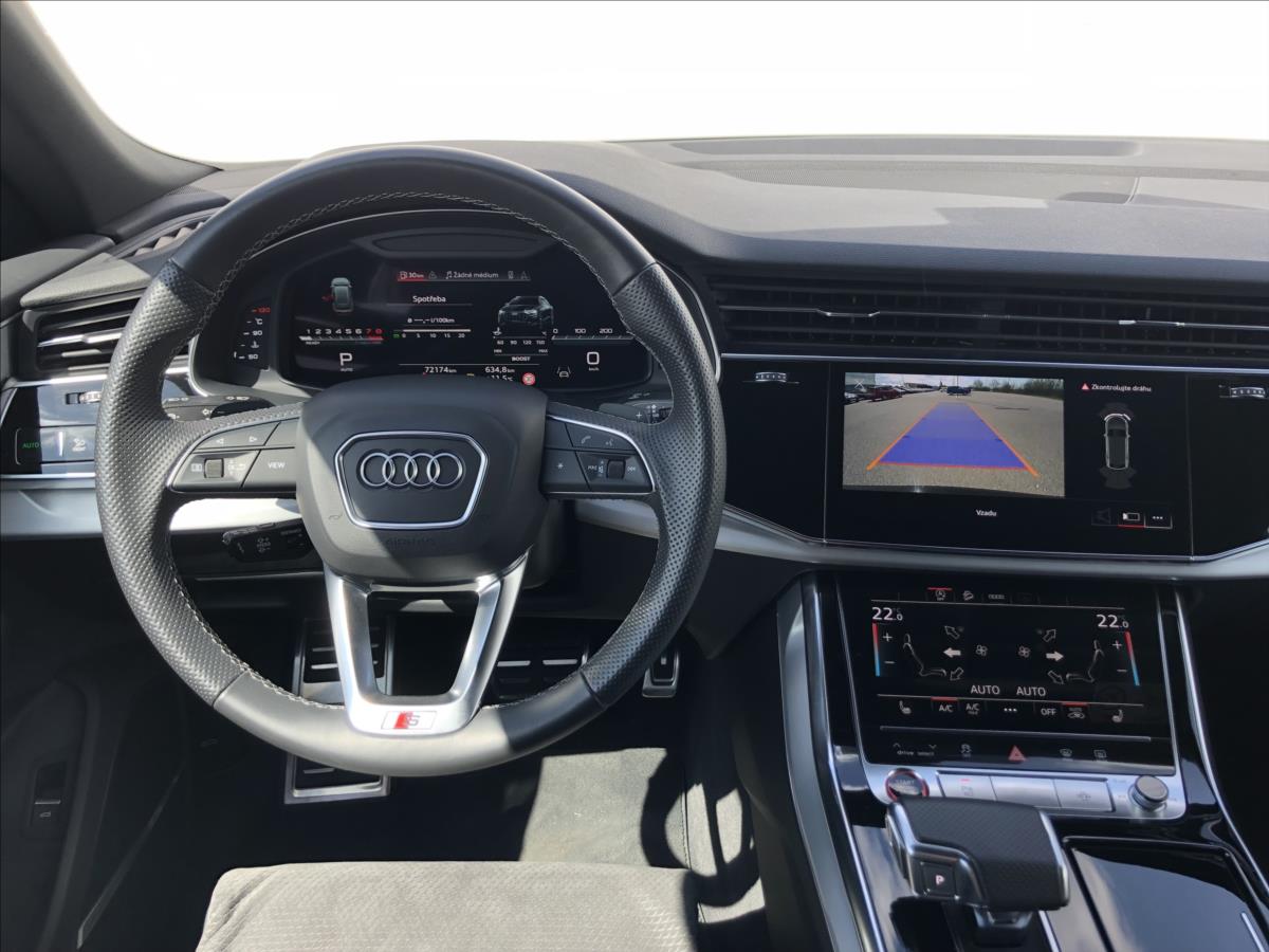 Audi SQ8