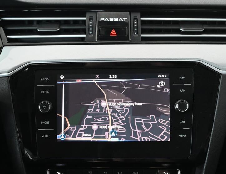 Volkswagen Passat 19