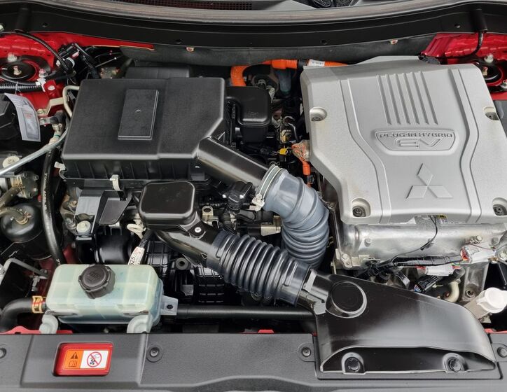 Mitsubishi Outlander 27