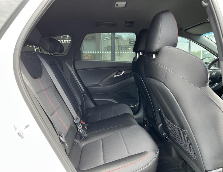 Hyundai i30 10