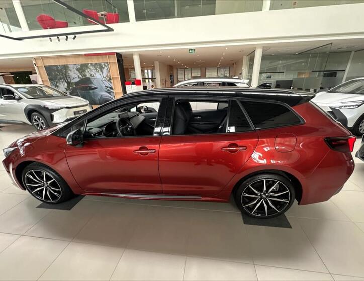 Toyota Corolla 4
