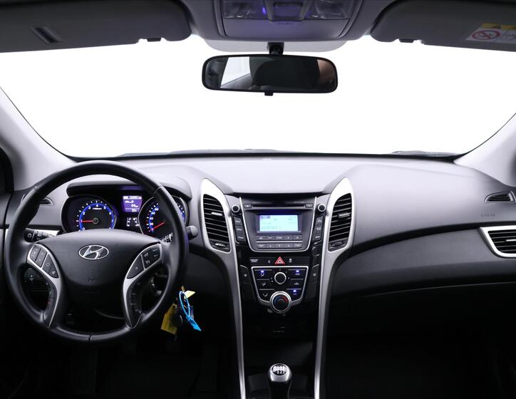 Hyundai i30 23