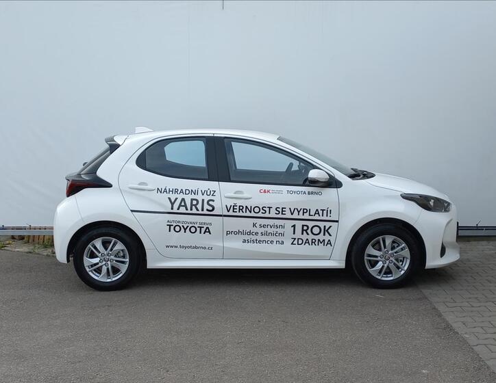 Toyota Yaris 2