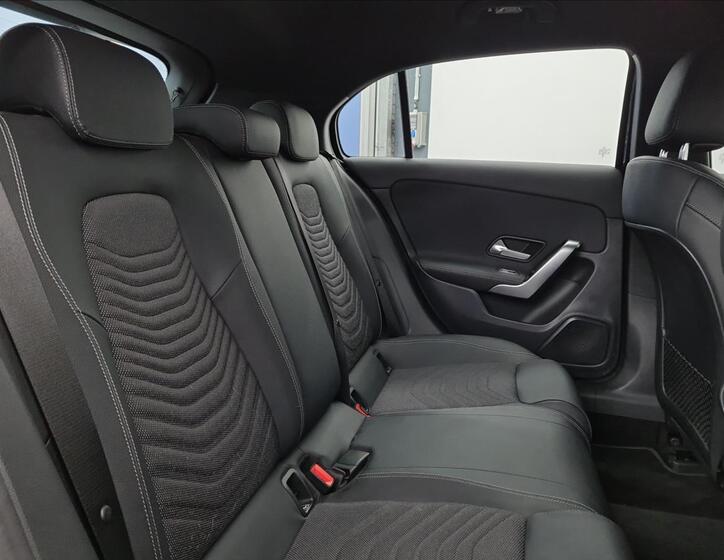 Mercedes-Benz Třídy A 16