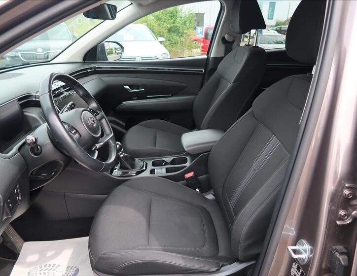 Hyundai Tucson 12