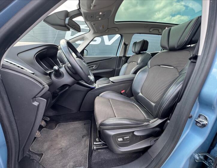 Renault Grand Scénic 13