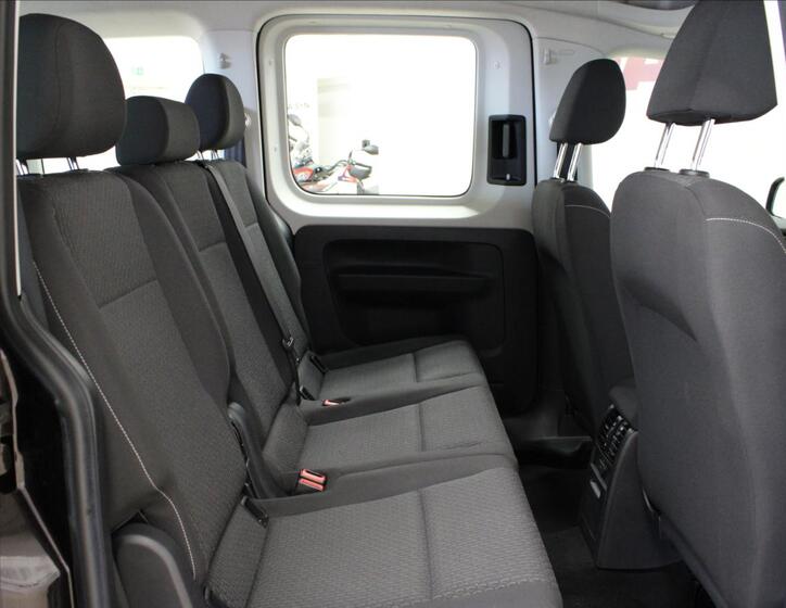 Volkswagen Caddy 13