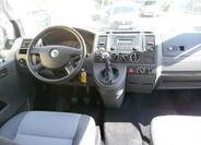 Volkswagen Multivan 10