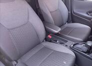 Toyota Yaris Cross 9